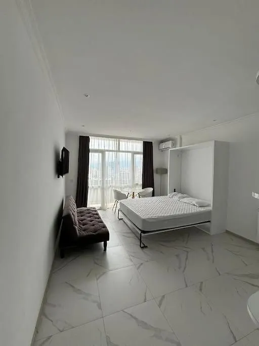 Apartment Studio Batumshi