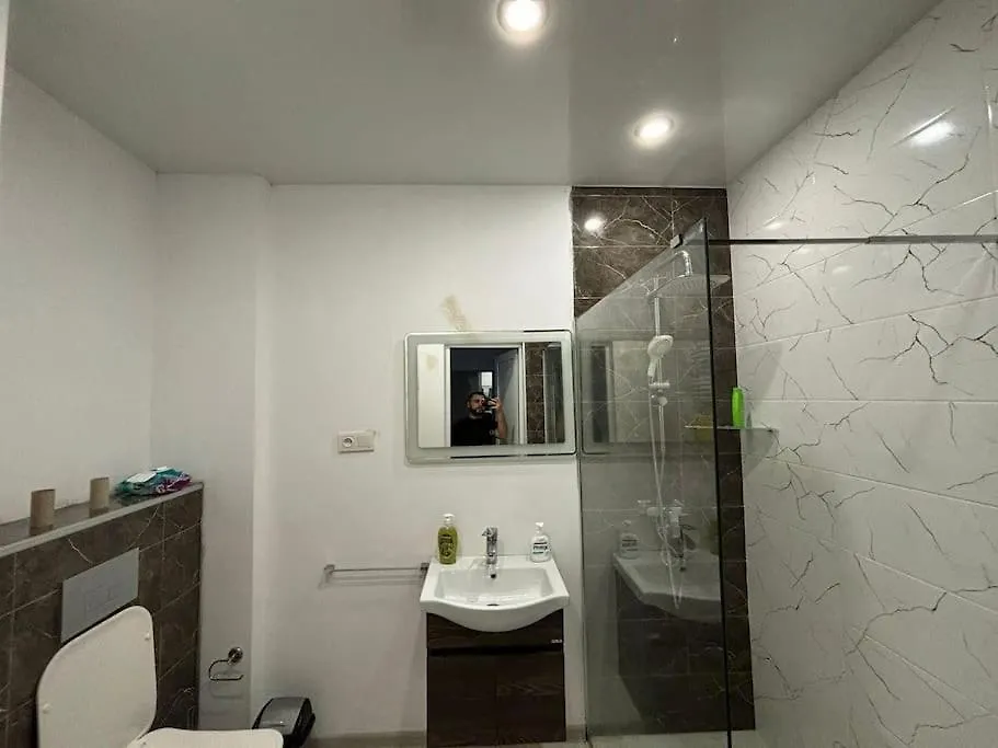 Studio Batumshi 0*, Batumi